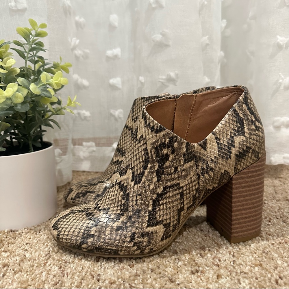 Report Shirley Faux Snakeskin Block Heel Low Cut Ankle Booties